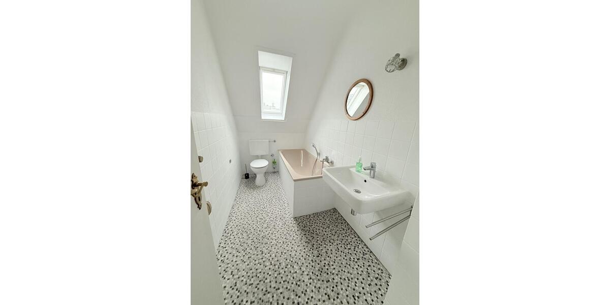 Etagenwohnung Krefeld - 2 Zimmer, 50 m&sup2;, 739&euro; | Angebot:25783006