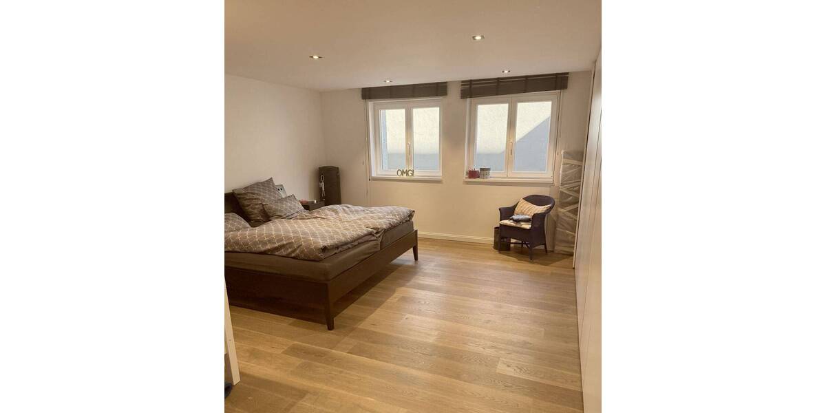 Doppelhaushälfte Meerbusch Büderich - 6 Zimmer, 242 m&sup2;, 8.500&euro; | Angebot:25997535