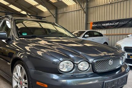 Jaguar X-Type 235.000 km 4.250 &euro; Essen 45139