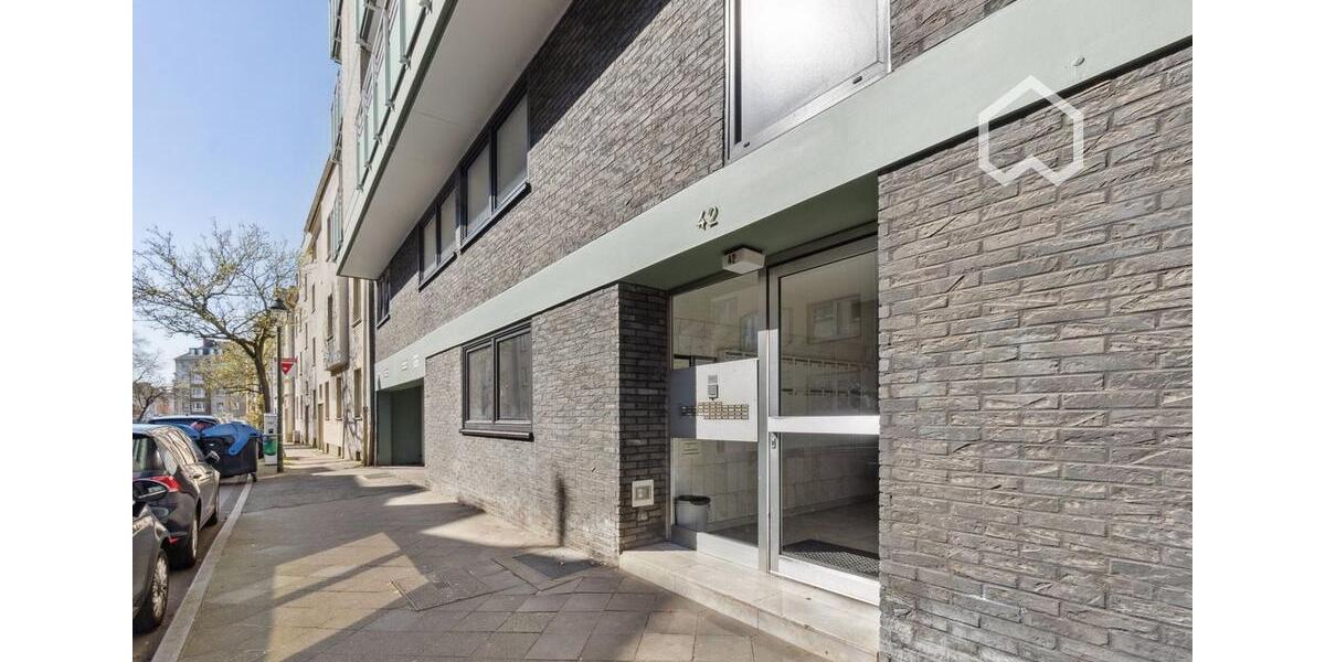 Etagenwohnung Düsseldorf Derendorf - 1 Zimmer, 30 m&sup2;, 1.200&euro; | Angebot:25943727