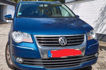 VW Touran 176.500 km 6.850 &euro; Neuss 41469