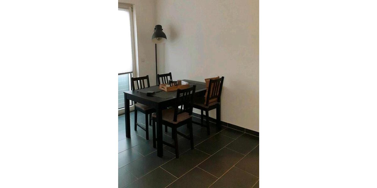 Dachgeschoßwohnung Dinslaken Hiesfeld - 2.5 Zimmer, 72 m&sup2;, 684&euro; | Angebot:26699568