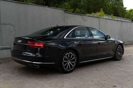 Audi A8 357.000 km 15.990 &euro; Dinslaken 46535