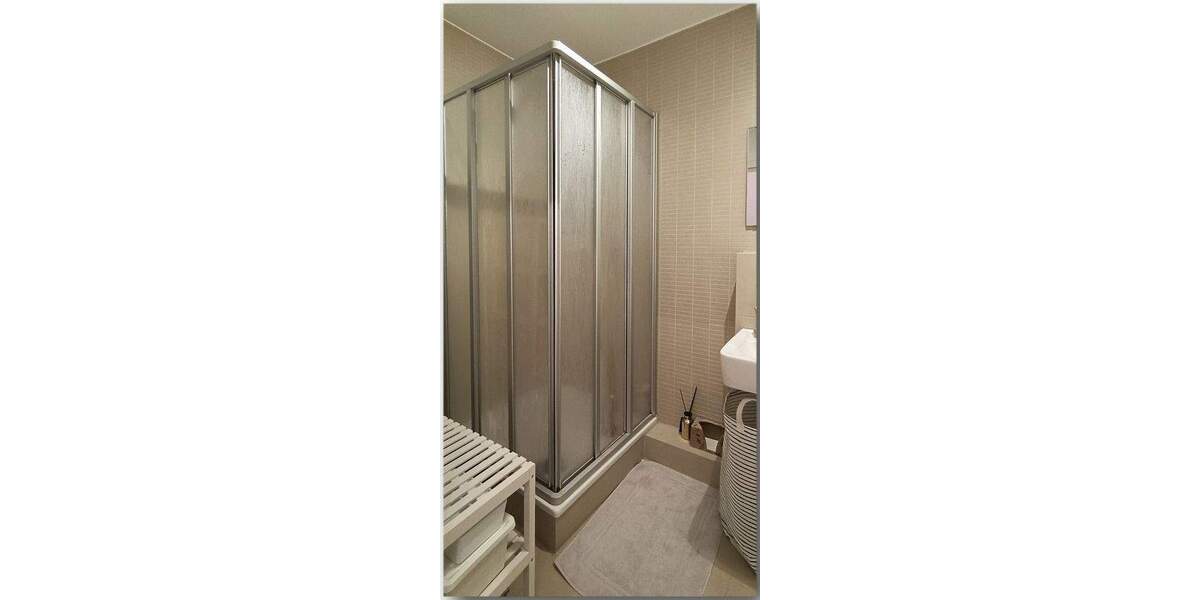 Etagenwohnung Düsseldorf Altstadt - 2 Zimmer, 47 m&sup2;, 980&euro; | Angebot:26107066
