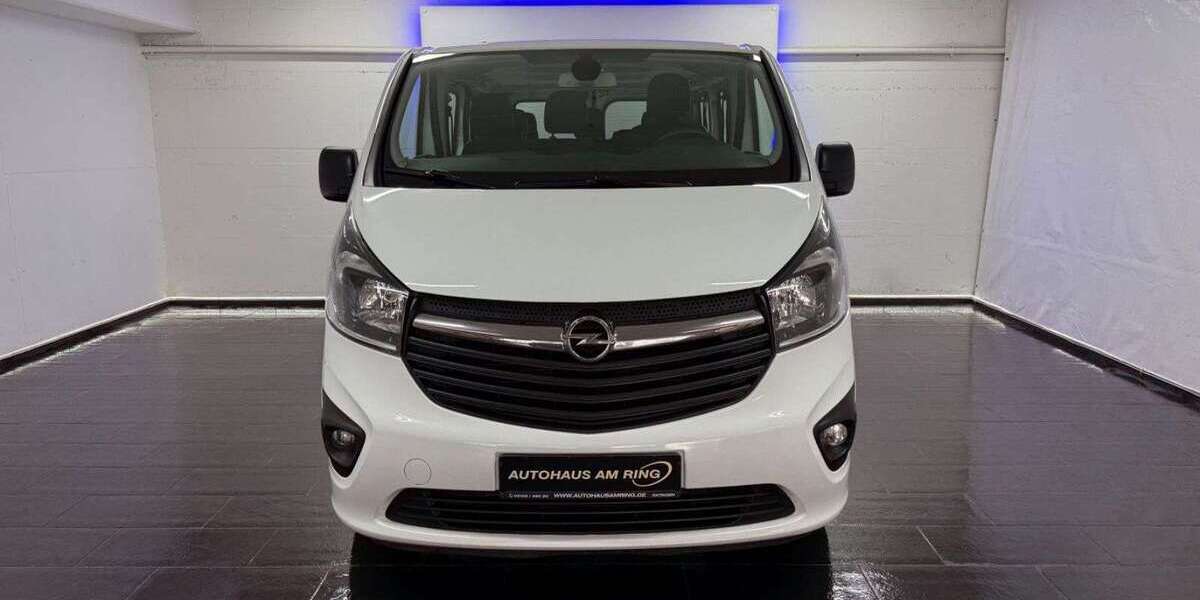 Opel Vivaro 179.874 km 14.999 &euro; Ratingen 40878