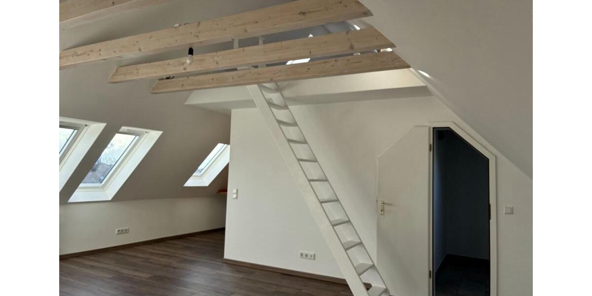 Dachgeschoßwohnung Dinslaken - 1 Zimmer, 44 m&sup2;, 119.000&euro; | Angebot:26021692