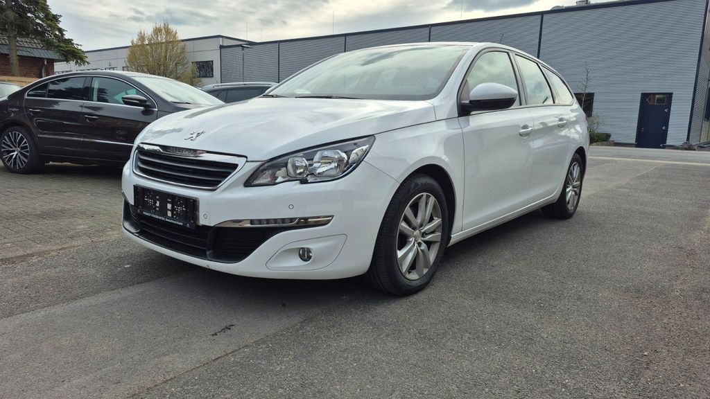 Peugeot 308 142.000 km 8.200 &euro; Rheinberg 47495