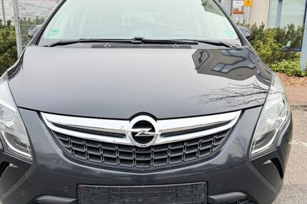 Opel Zafira Tourer 200.000 km 5.399 &euro; Oberhausen 46047