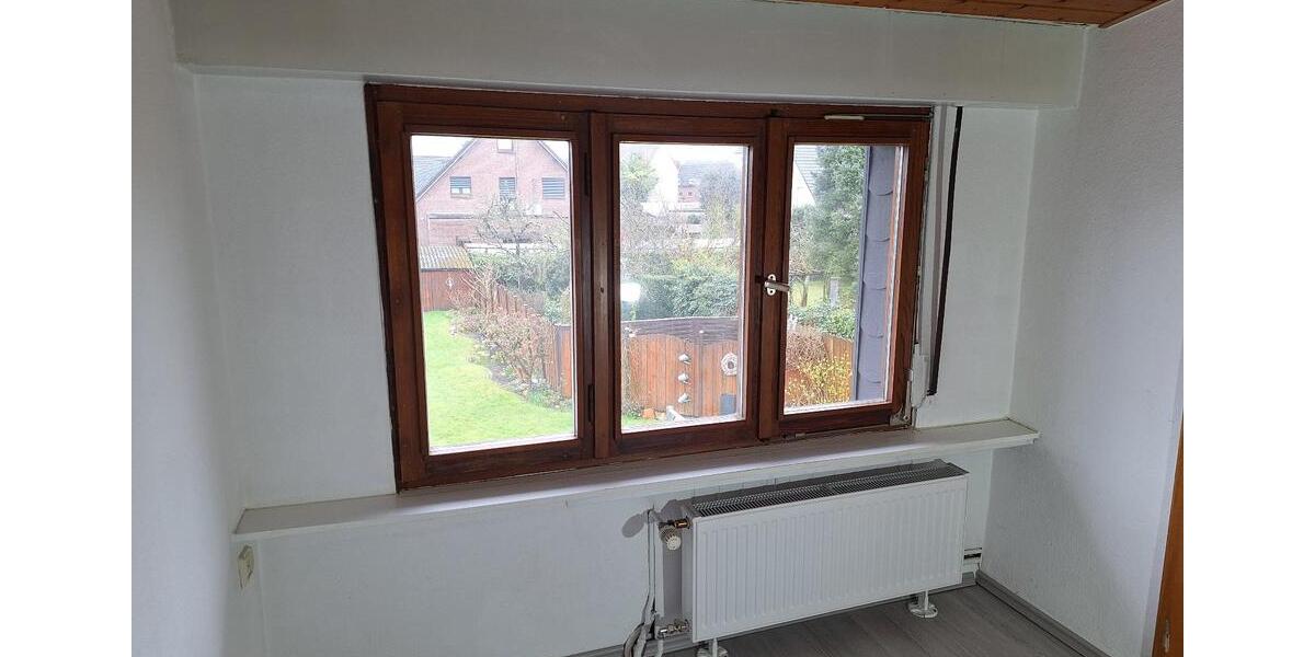 Dachgeschoßwohnung Dinslaken Lohberg - 2 Zimmer, 64 m&sup2;, 490&euro; | Angebot:25947638