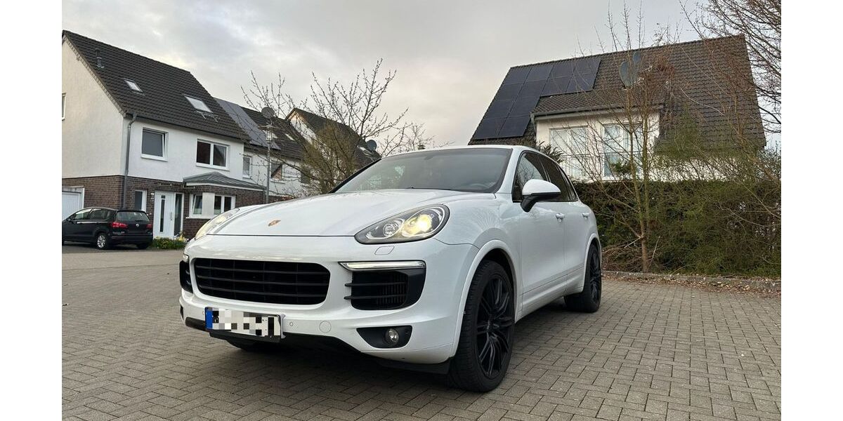 Porsche Cayenne 160.000 km 31.999 &euro; Kaarst 41564