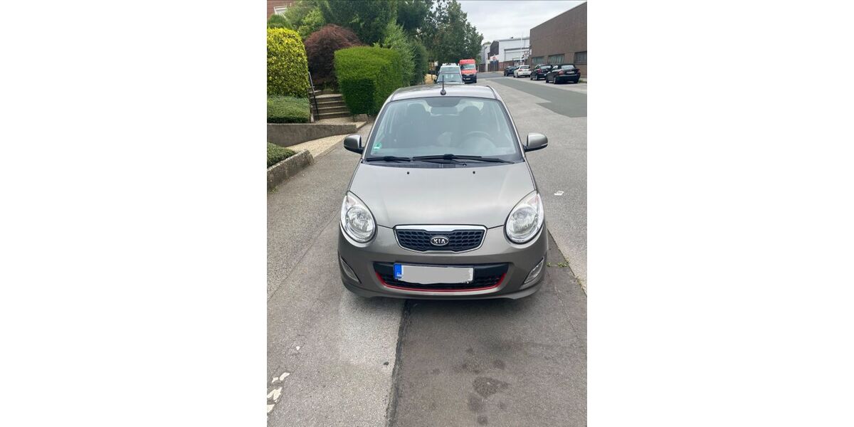 Kia Picanto 146.000 km 2.390 &euro; Ratingen 40882