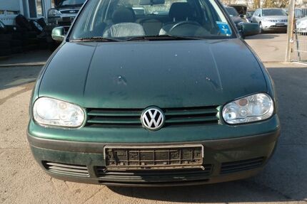 VW Golf 150.000 km 750 &euro; Bottrop 46238