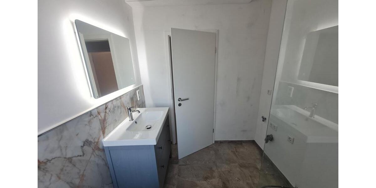 Etagenwohnung Krefeld Cracau - 3 Zimmer, 73 m&sup2;, 775&euro; | Angebot:26697782