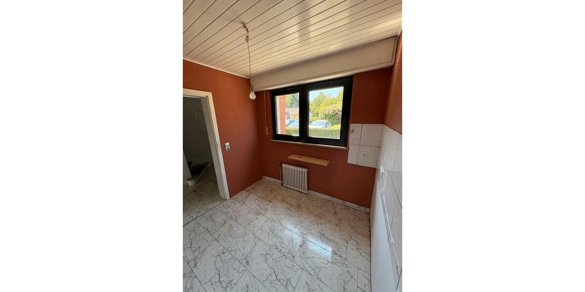 Reihenhaus Duisburg Walsum - 1 Zimmer, 75 m&sup2;, 235.000&euro; | Angebot:27256438
