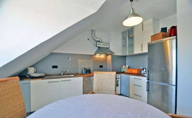 Etagenwohnung Düsseldorf Oberbilk - 2 Zimmer, 73 m&sup2;, 900&euro; | Angebot:26036663