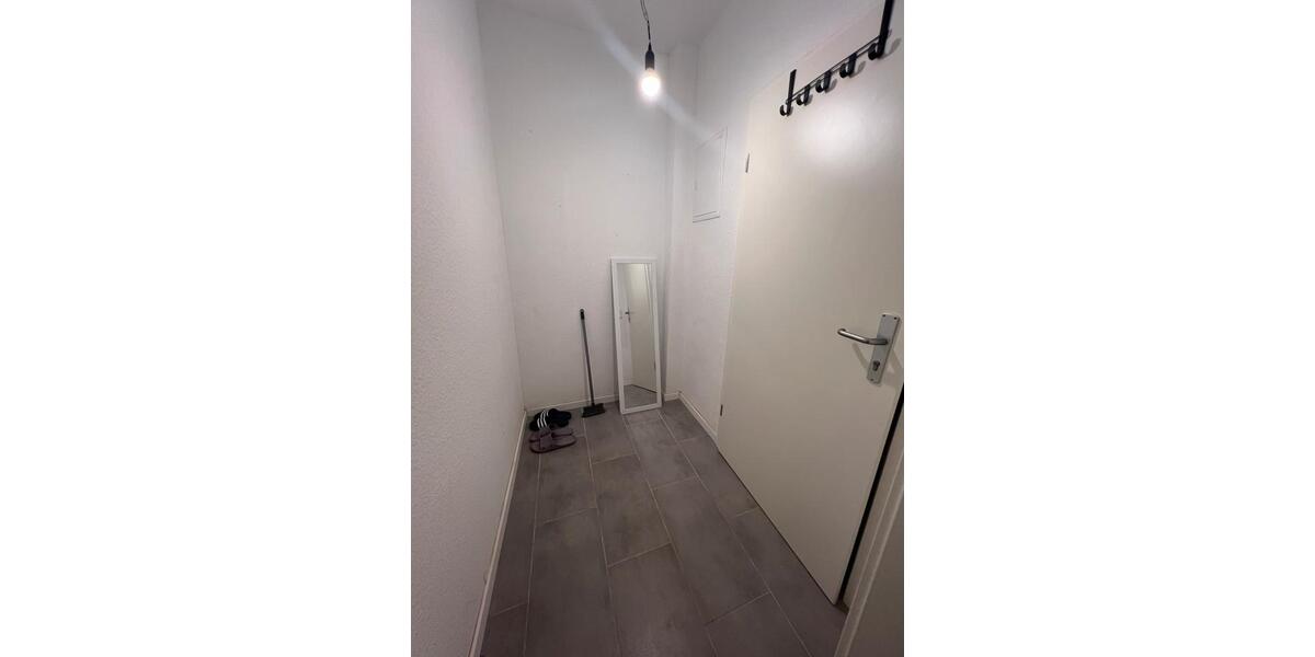 Erdgeschoßwohnung Duisburg Duisburg-Mitte - 2 Zimmer, 43 m&sup2;, 400&euro; | Angebot:25195607