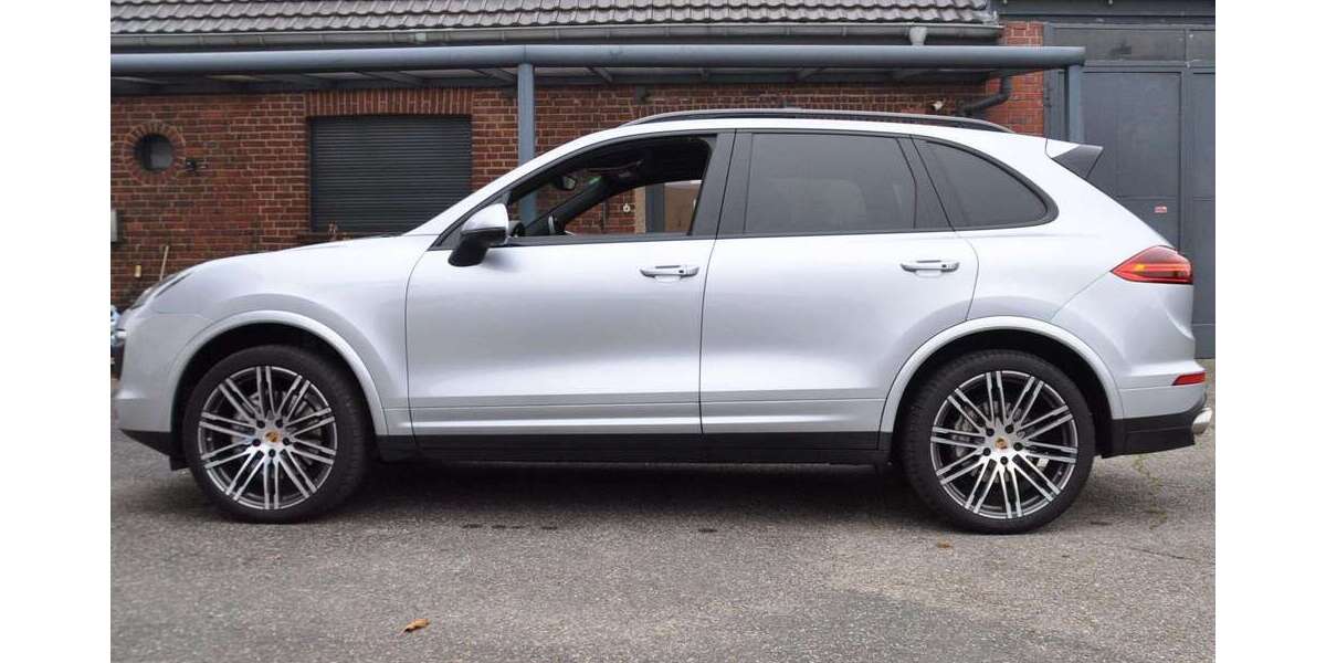 Porsche Cayenne 169.500 km 40.499 &euro; Neuss 41468