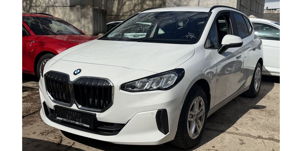 BMW 218 Active Tourer 145.311 km 19.350 &euro; Krefeld 47805