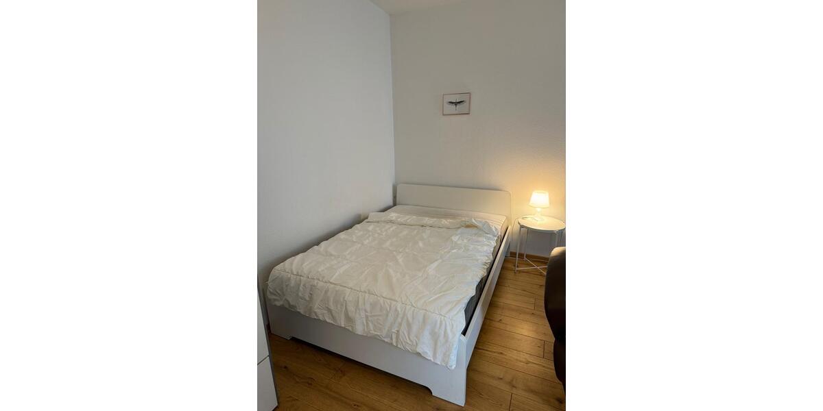 Etagenwohnung Düsseldorf Stadtmitte - 1 Zimmer, 37 m&sup2;, 1.100&euro; | Angebot:25439068