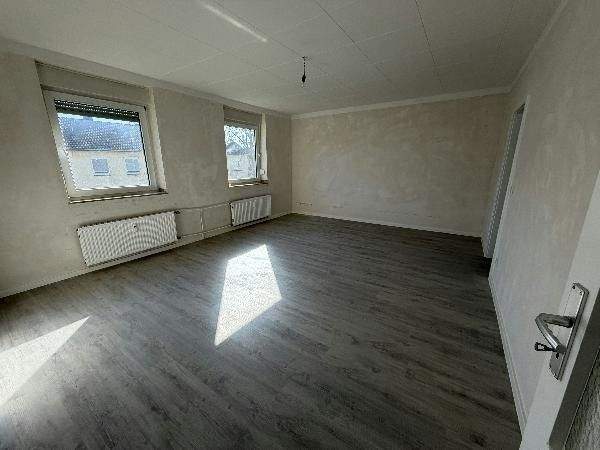 Etagenwohnung Meerbusch Büderich - 3 Zimmer, 63 m&sup2;, 612&euro; | Angebot:25898757