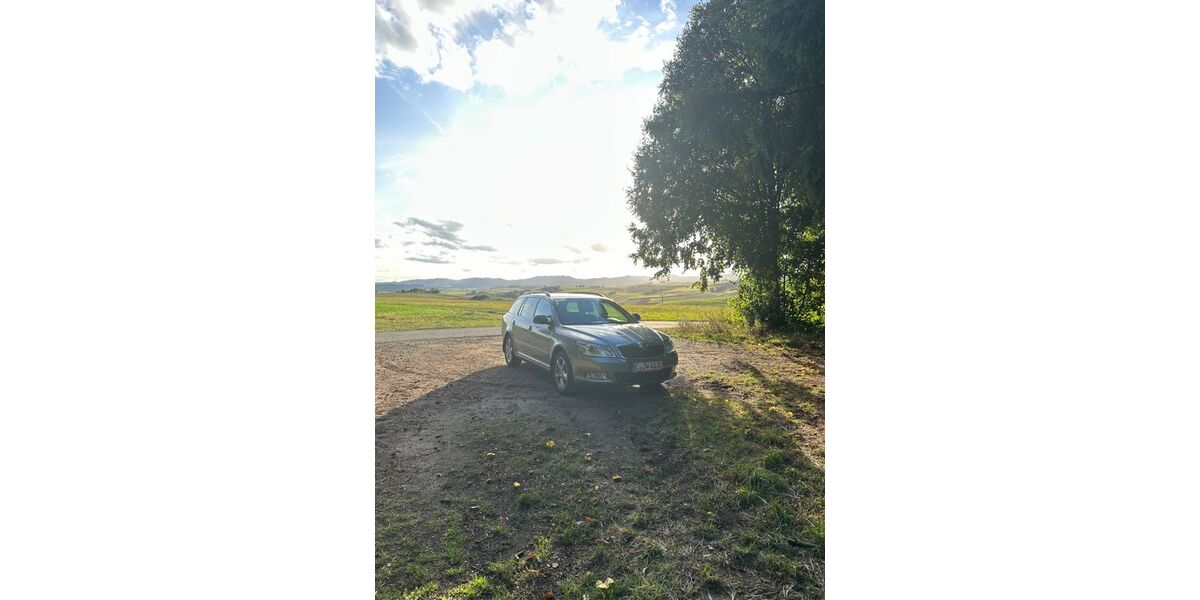 Skoda Octavia 109.000 km 7.000 &euro; Essen 45130