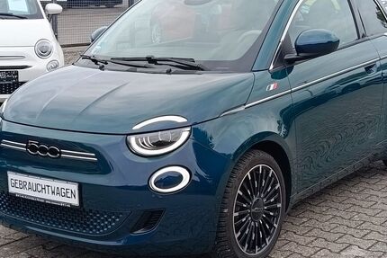 Fiat 500e 13.676 km 27.890 &euro; Kempen 47906