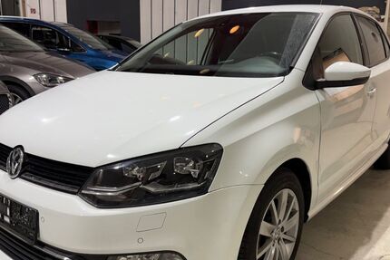 VW Polo 147.000 km 5.950 &euro; Voerde 46562