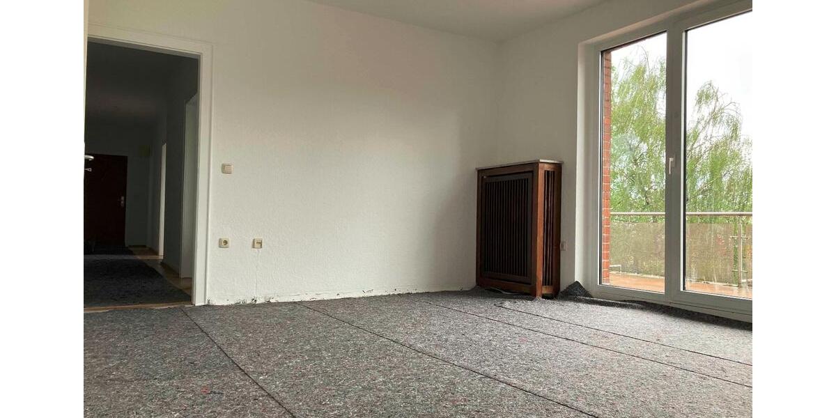 Etagenwohnung Moers - 4 Zimmer, 98 m&sup2;, 737&euro; | Angebot:24774262