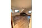 Dachgeschoßwohnung Voerde (Niederrhein) - 3 Zimmer, 78 m&sup2;, 740&euro; | Angebot:26534131