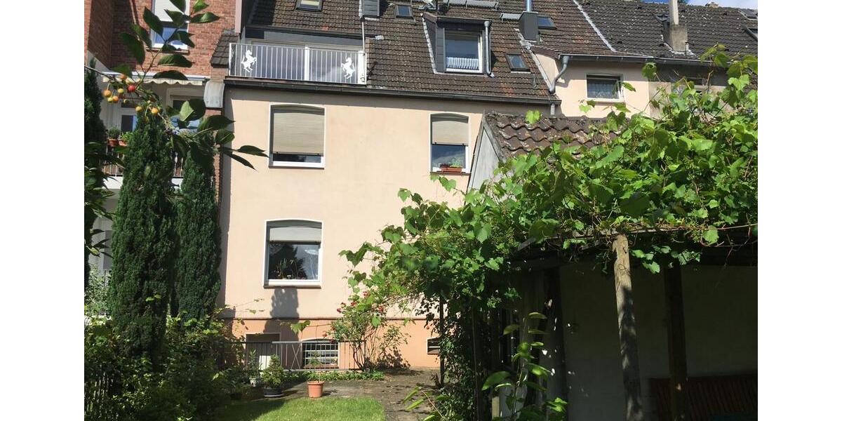 Etagenwohnung Duisburg Hamborn - 4 Zimmer, 101 m&sup2;, 750&euro; | Angebot:21219653