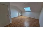 Dachgeschoßwohnung Ratingen Lintorf - 2 Zimmer, 72 m&sup2;, 690&euro; | Angebot:25981109