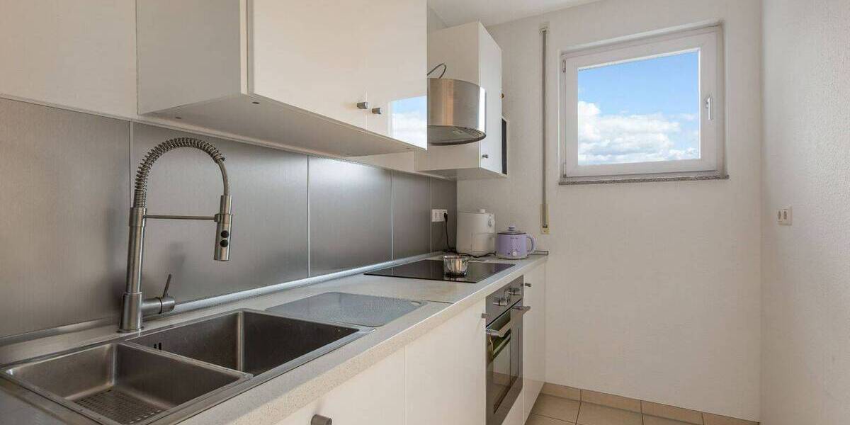 Etagenwohnung Düsseldorf Bilk - 2 Zimmer, 63 m&sup2;, 355.000&euro; | Angebot:26065138