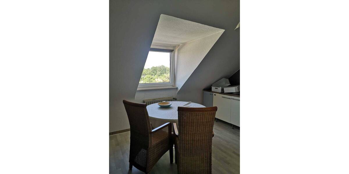 Etagenwohnung Düsseldorf Oberbilk - 2 Zimmer, 73 m&sup2;, 900&euro; | Angebot:26036663