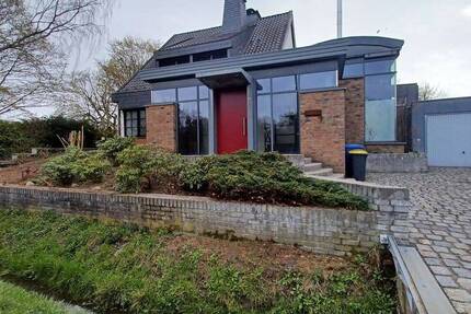 Haus Korschenbroich - 8 Zimmer, 243 m&sup2;, 2.865&euro; | Angebot:25927074