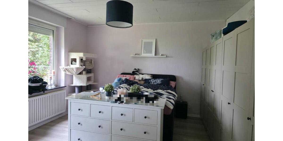 Erdgeschoßwohnung Issum - 4 Zimmer, 150 m&sup2;, 1.300&euro; | Angebot:26670843