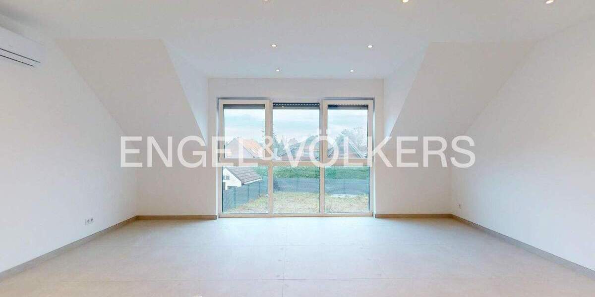 Reihenmittelhaus Kamp-Lintfort Niersenbruch - 4 Zimmer, 177 m&sup2;, 2.500&euro; | Angebot:25822363