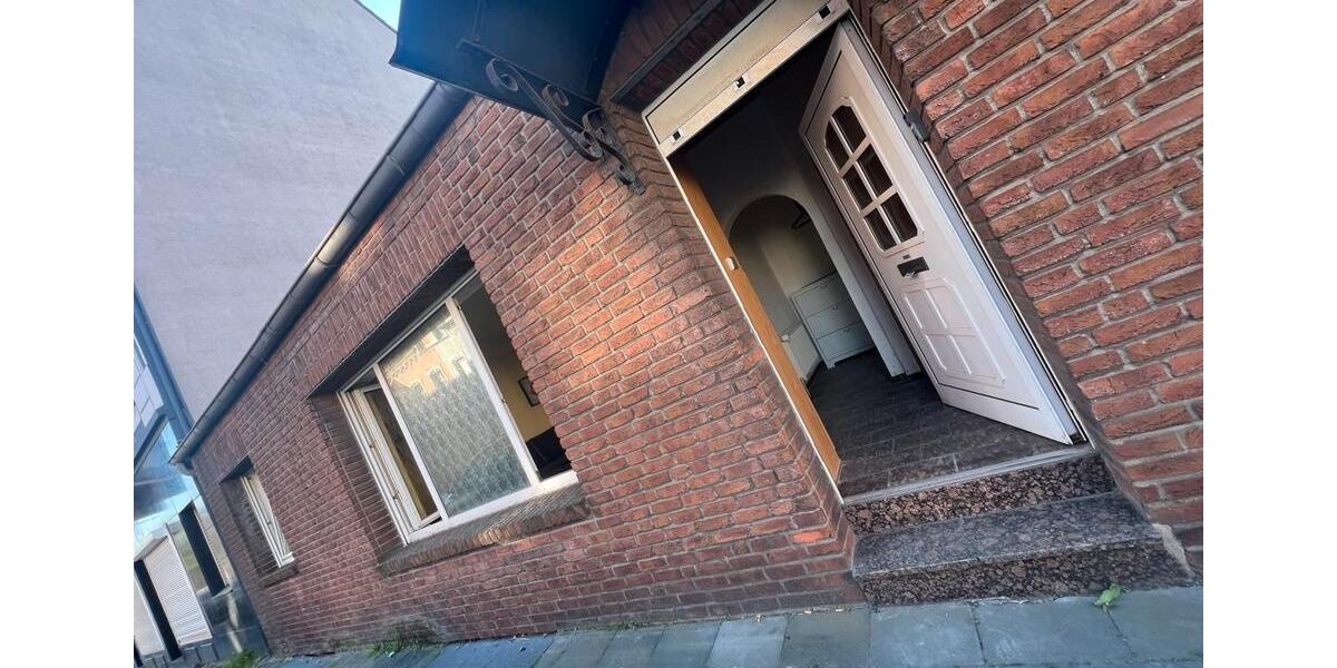 Einfamilienhaus Duisburg Mittelmeiderich - 3.5 Zimmer, 192 m&sup2;, 340.000&euro; | Angebot:26385495