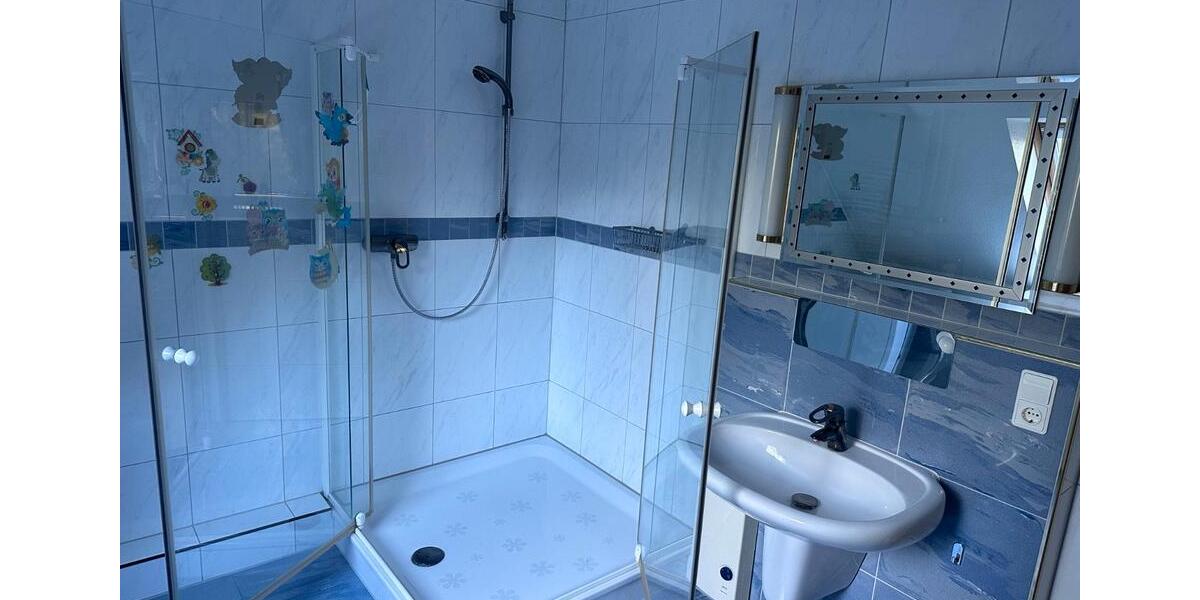 Einfamilienhaus Nettetal - 7 Zimmer, 169 m&sup2;, 649.000&euro; | Angebot:26604996