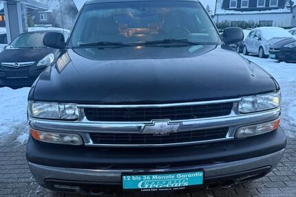 Chevrolet Suburban 180.000 km 11.000 &euro; Essen 45355