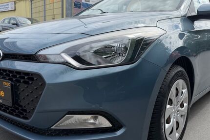 Hyundai i20 91.792 km 6.990 &euro; Essen - Borbeck 45355