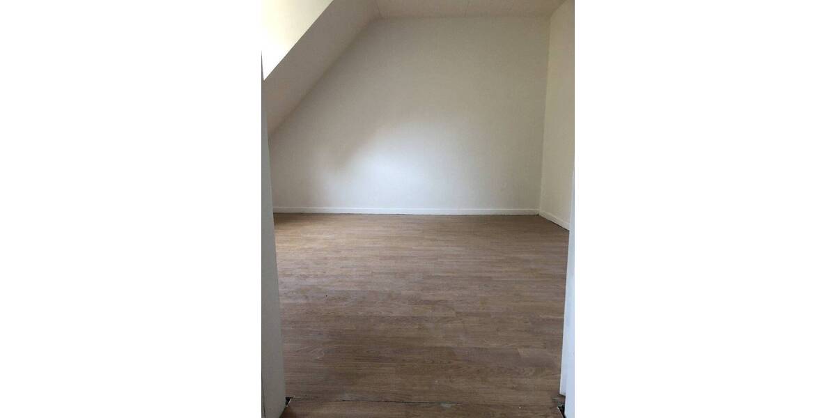 Etagenwohnung Duisburg Marxloh - 3 Zimmer, 55 m&sup2;, 385&euro; | Angebot:26740394