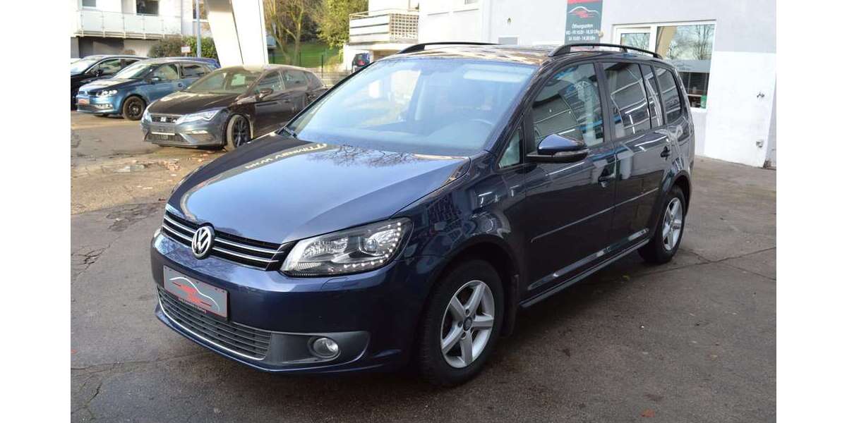 VW Touran 130.000 km 8.990 &euro; Mülheim 45473