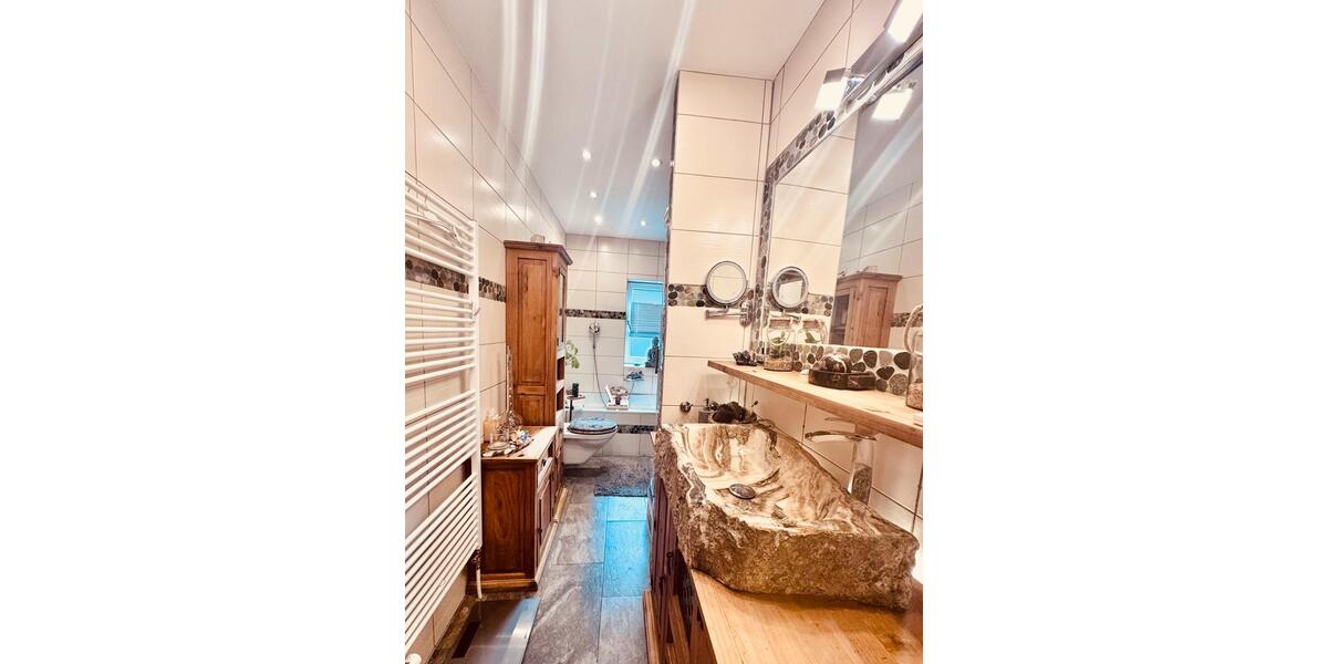 Maisonettenwohnung Duisburg Walsum - 5 Zimmer, 140 m&sup2;, 1.950&euro; | Angebot:25961183