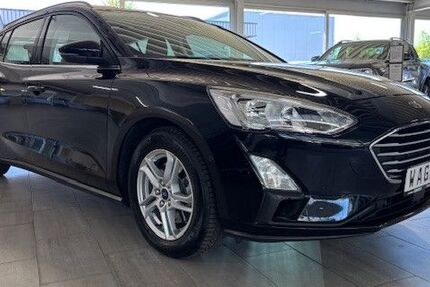 Ford Focus 120.943 km 10.490 &euro; Gladbeck 45968