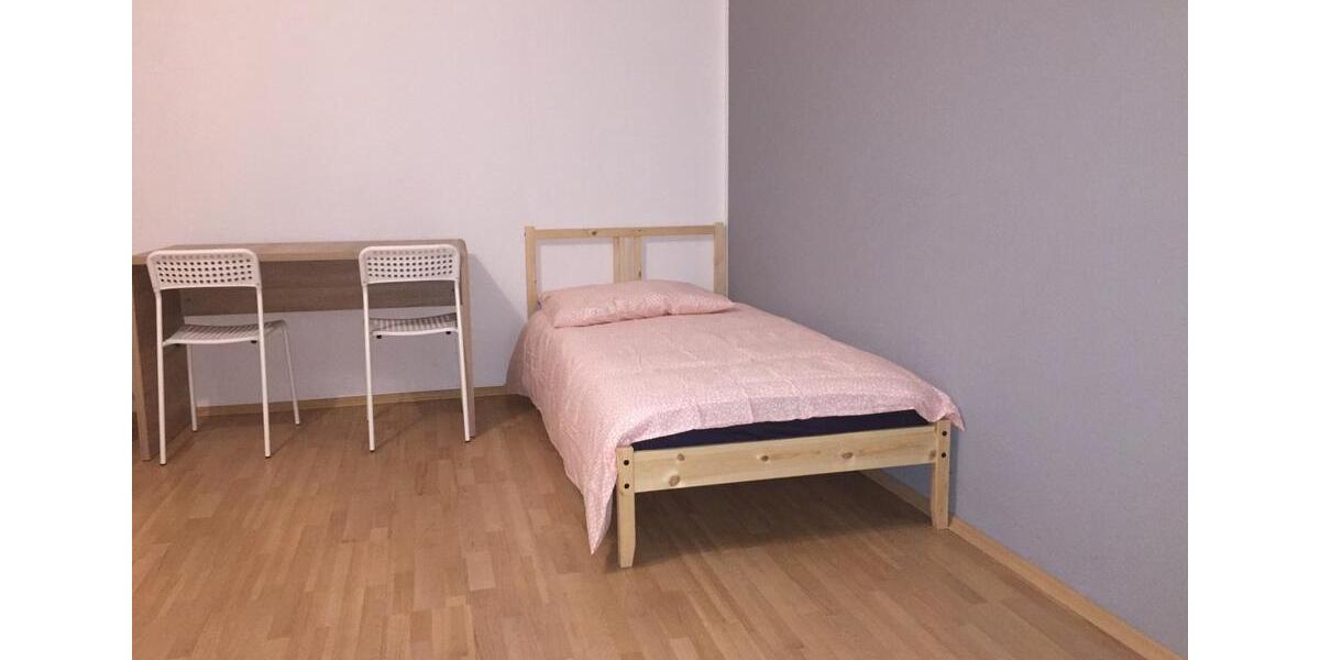 Erdgeschoßwohnung Essen Frillendorf - 3 Zimmer, 75 m&sup2;, 2.200&euro; | Angebot:26582048