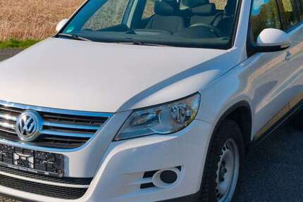 VW Tiguan 259.500 km 3.990 &euro; Neukirchen-Vluyn 47506