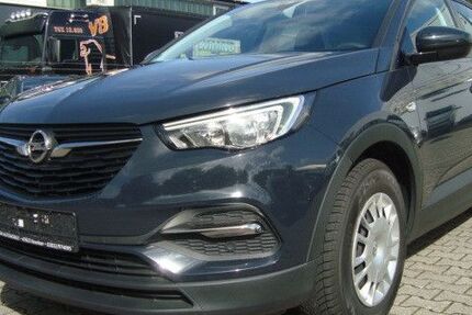 Opel Grandland (X) 96.523 km 11.990 &euro; Kevelaer 47623