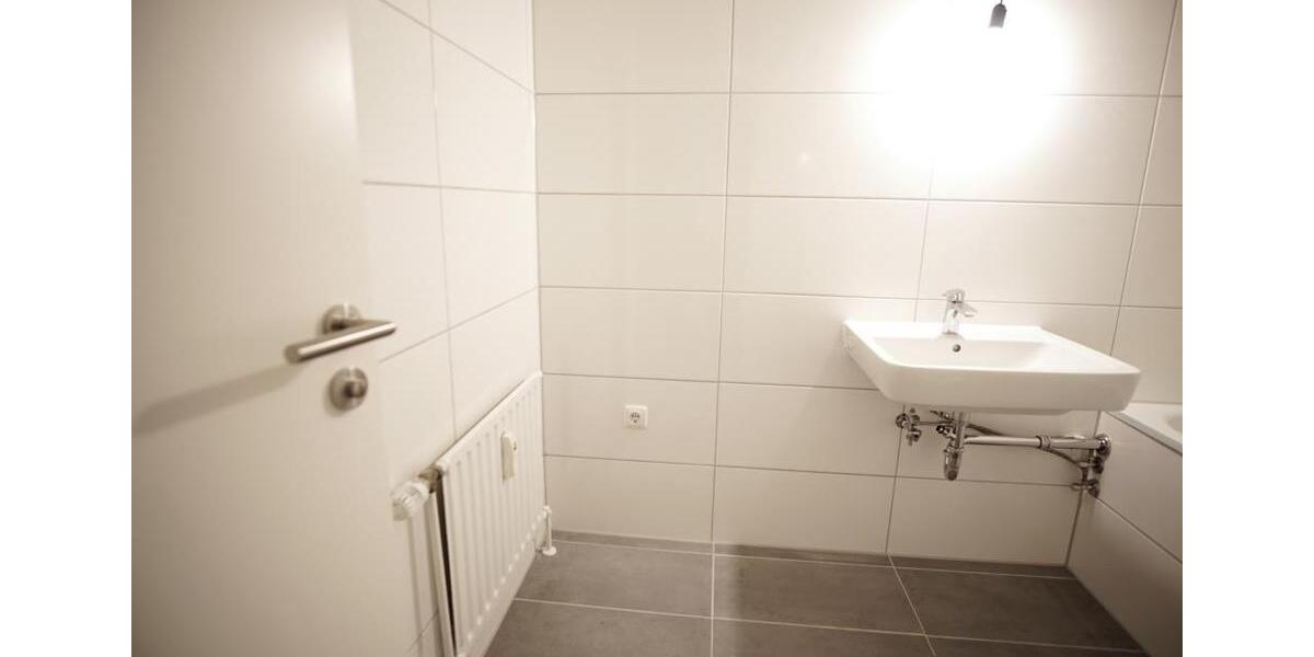Etagenwohnung Duisburg Beeck - 3 Zimmer, 82 m&sup2;, 579&euro; | Angebot:26389116
