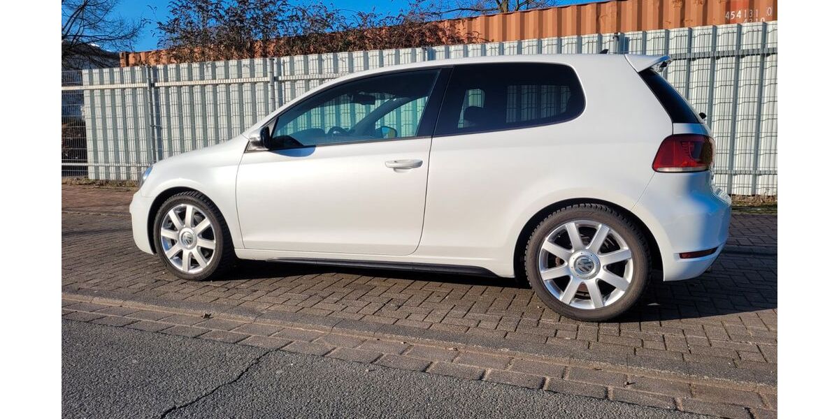 VW Golf 222.800 km 8.250 &euro; Issum 47661