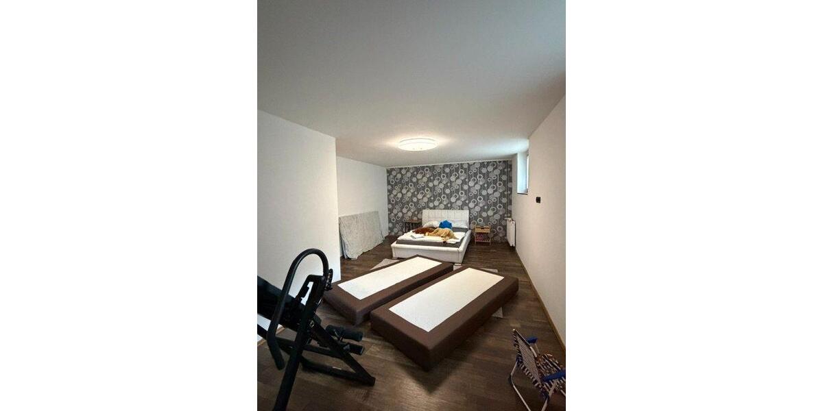 Etagenwohnung Moers Rheinkamp - 4 Zimmer, 120 m&sup2;, 1.300&euro; | Angebot:26424047
